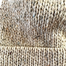 Load image into Gallery viewer, meglio. naturale beanie