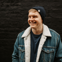 Load image into Gallery viewer, besser. beanie pacifique