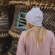 Load image into Gallery viewer, besser. beanie ozone