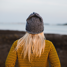 Load image into Gallery viewer, besser. stripe beanie pacifique & ozone