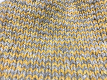 Load image into Gallery viewer, besser. stripe beanie argan & ozone