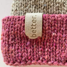 Load image into Gallery viewer, Contrast cuff beanie rosa
