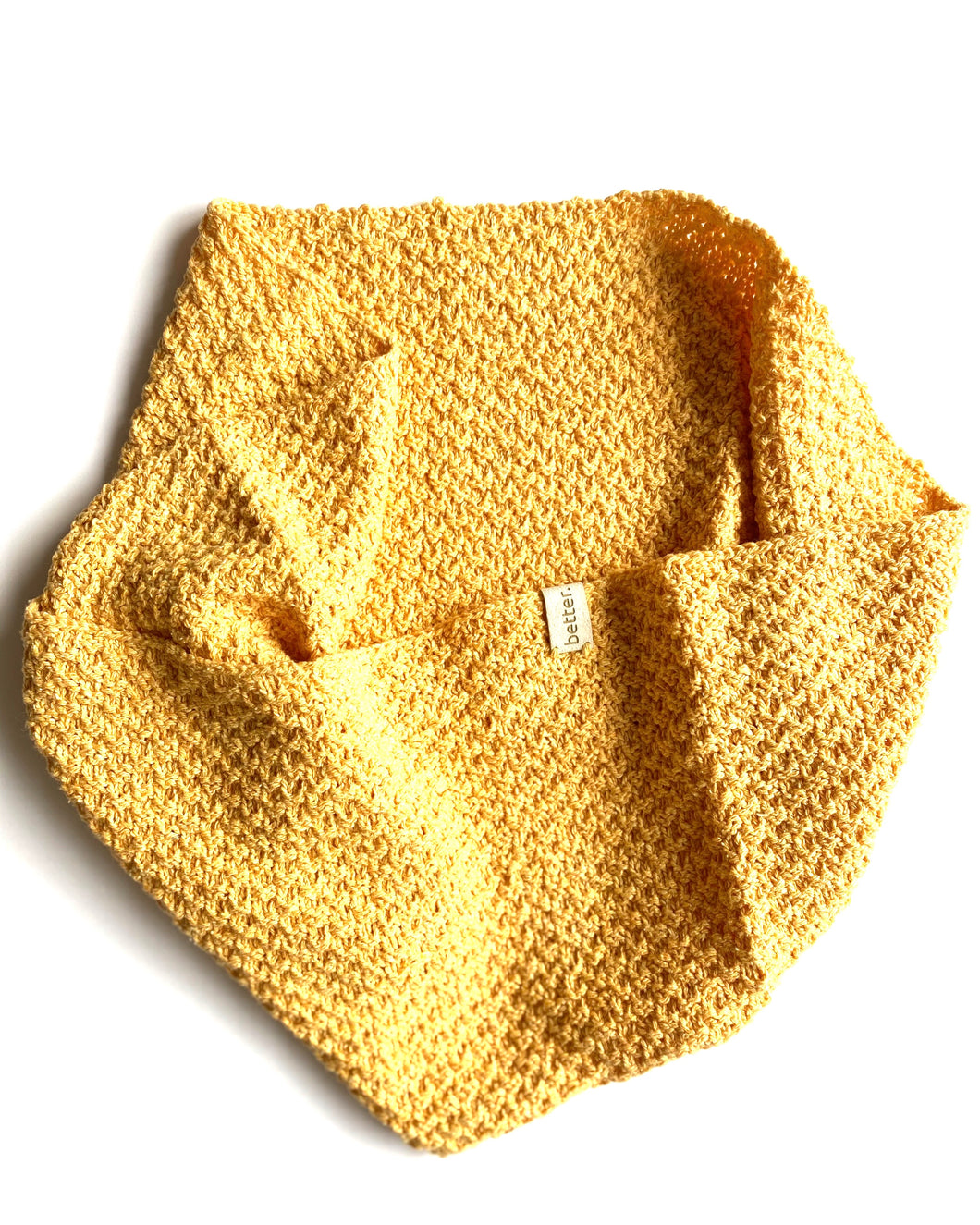 betra. short loop scarf argan