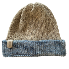 Load image into Gallery viewer, Contrast cuff beanie cielo
